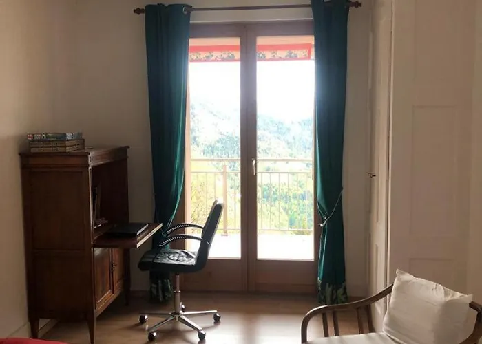 Nouveau! Dans Alexandra House