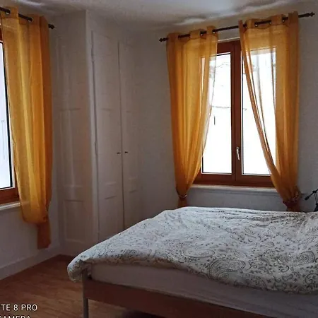 Nouveau! Dans Alexandra House